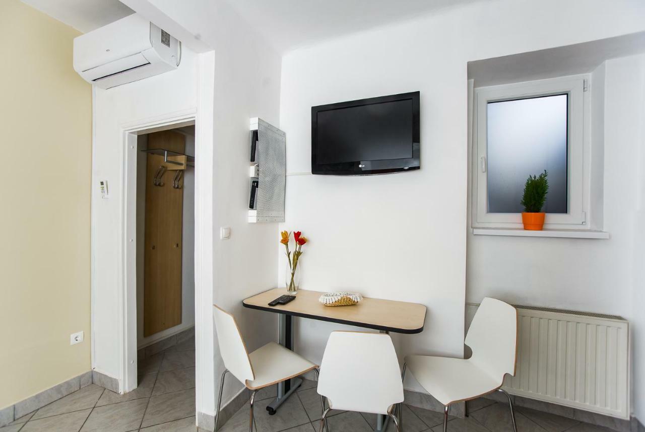 Roze Apartment Zagreb Dış mekan fotoğraf